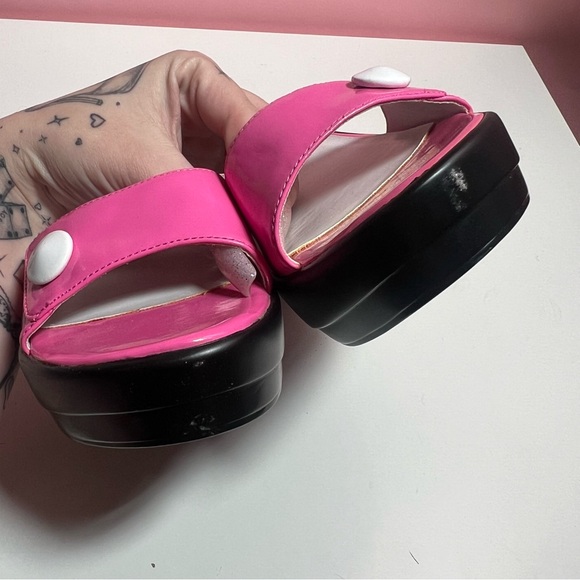 Vintage Y2K 2000s 90s pink retro preppy platforms